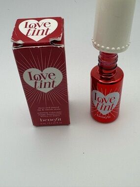 benefit Love tint liquid lip + cheek blush Stain BNIB